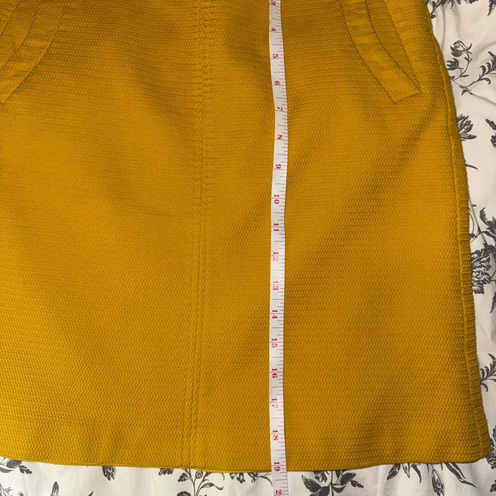 Ann Taylor Yellow Pencil Skirt - Picture 7 of 7